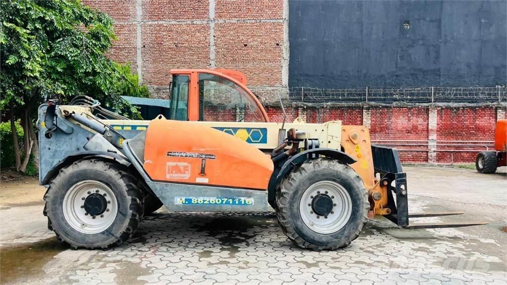 JLG 3508 Teleskopiskie manipulatori