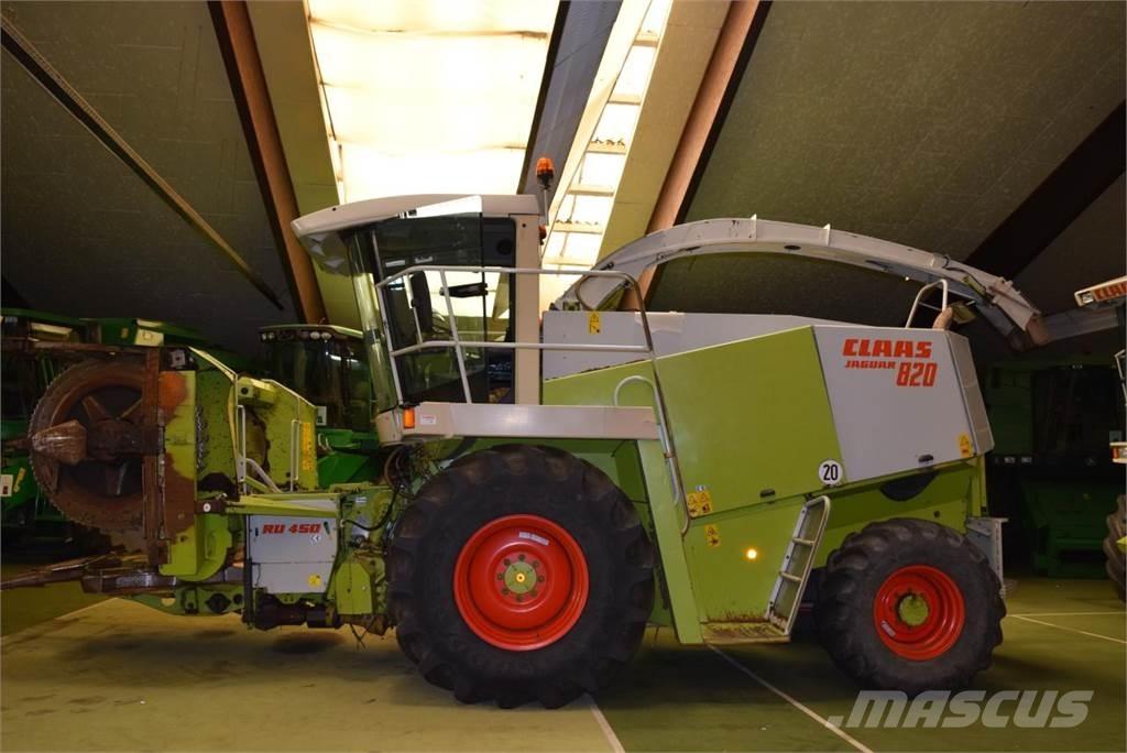 CLAAS Jaguar 820 Lopbarības novācēji