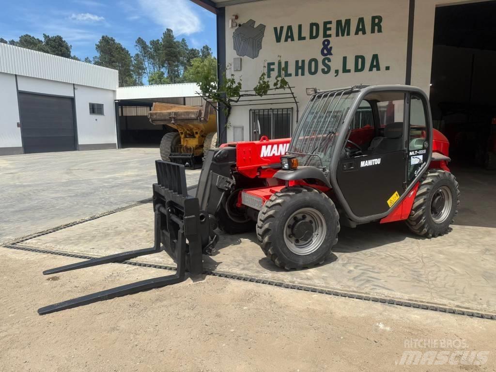 Manitou MT 523 Teleskopiskie manipulatori