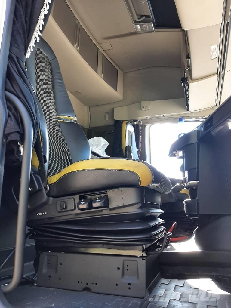 Volvo FH 16 Kokvedēji