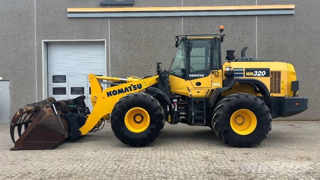 Komatsu WA 320-8 Iekrāvēji uz riteņiem