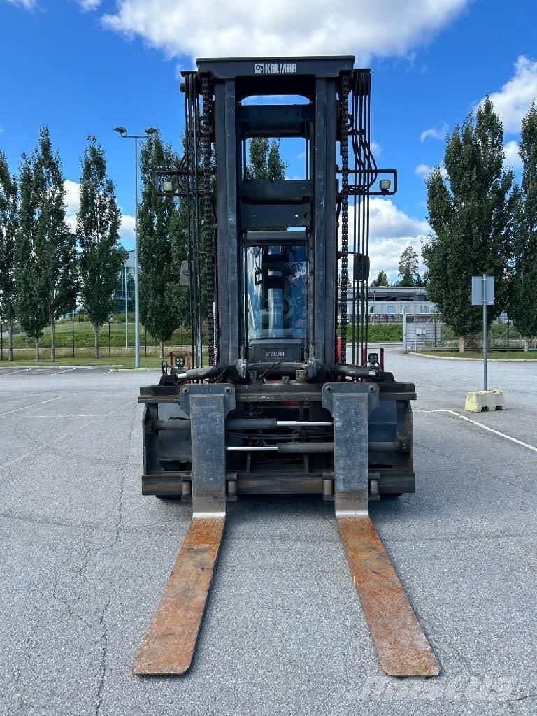 Kalmar DCG150-6 Tehnika ar dīzeļa dzinēju
