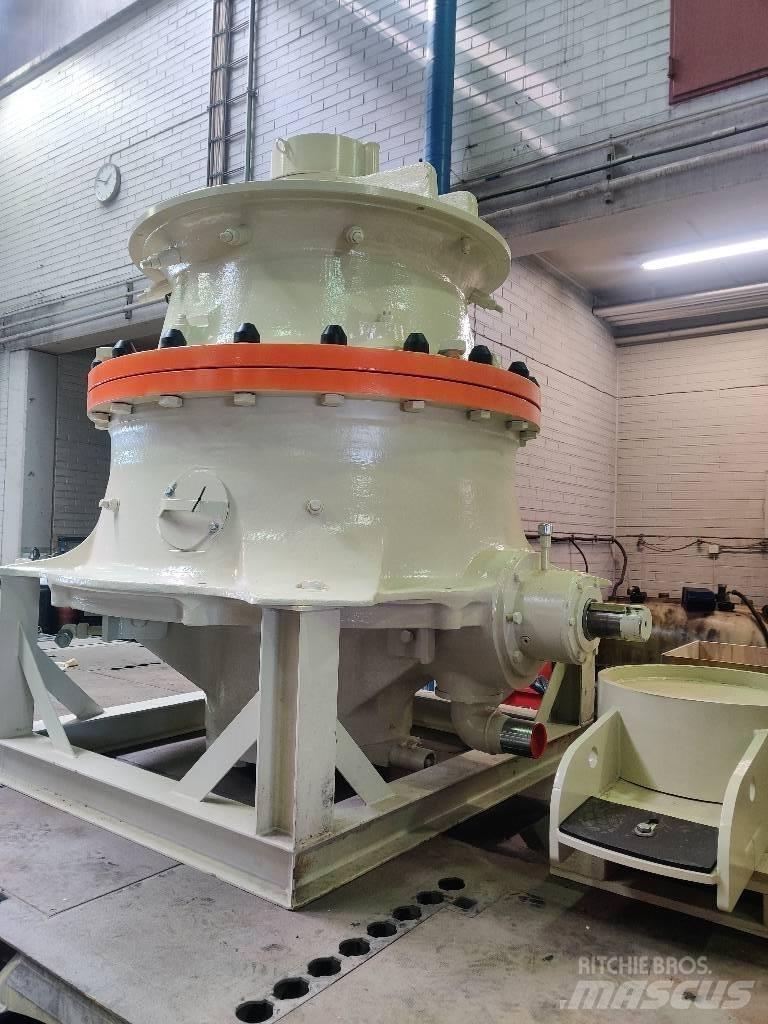 Metso GP220 Drupinātāji