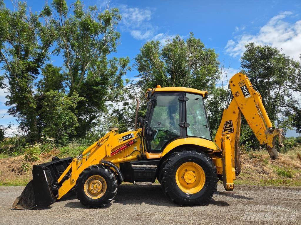 JCB 3 CX SM Turbo Ekskavatori-iekrāvēji