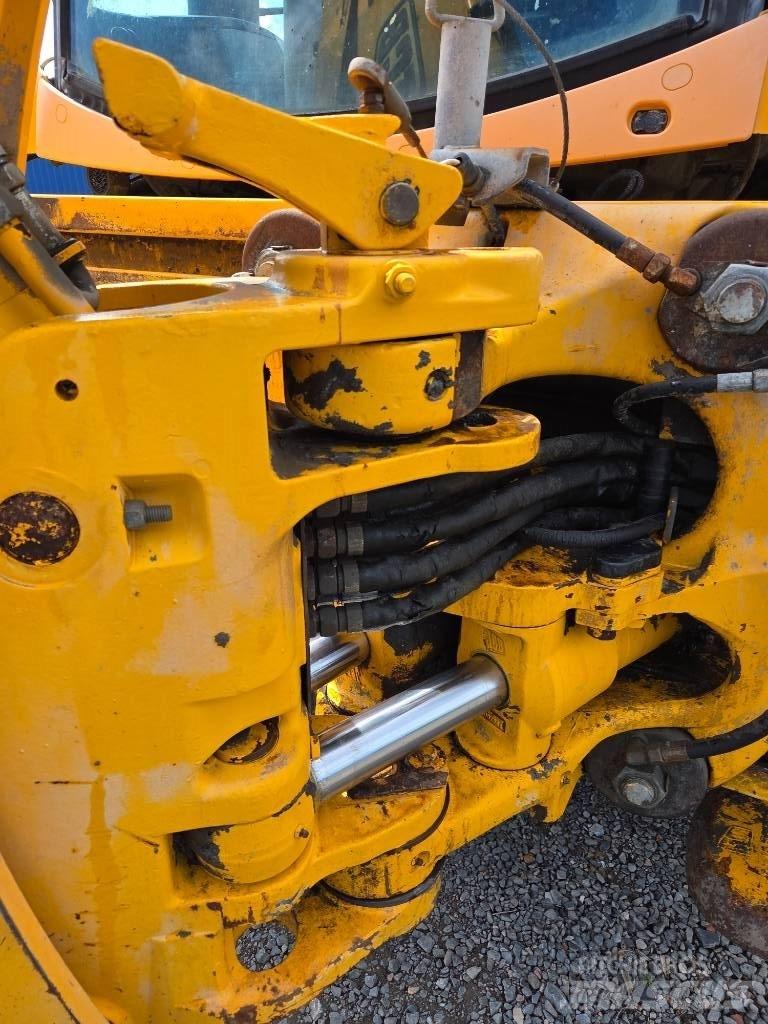 JCB 3 CX SM Turbo Ekskavatori-iekrāvēji