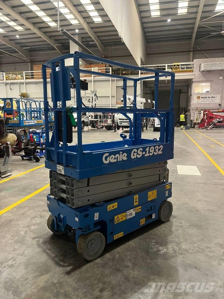 Genie GS 1932 Šķerveida pacēlāji
