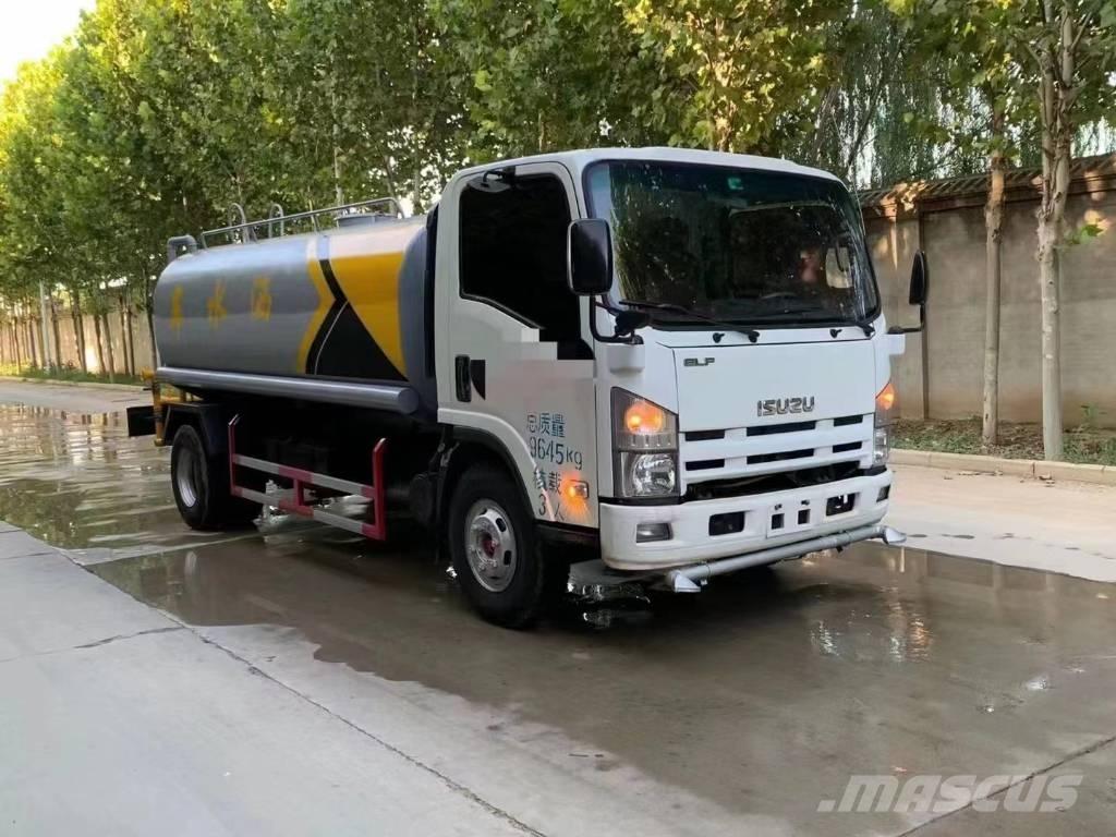 Isuzu ELF 4x2 Ūdens mašīnas