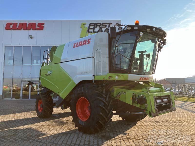 CLAAS TUCANO 560 Ražas novākšanas kombaini
