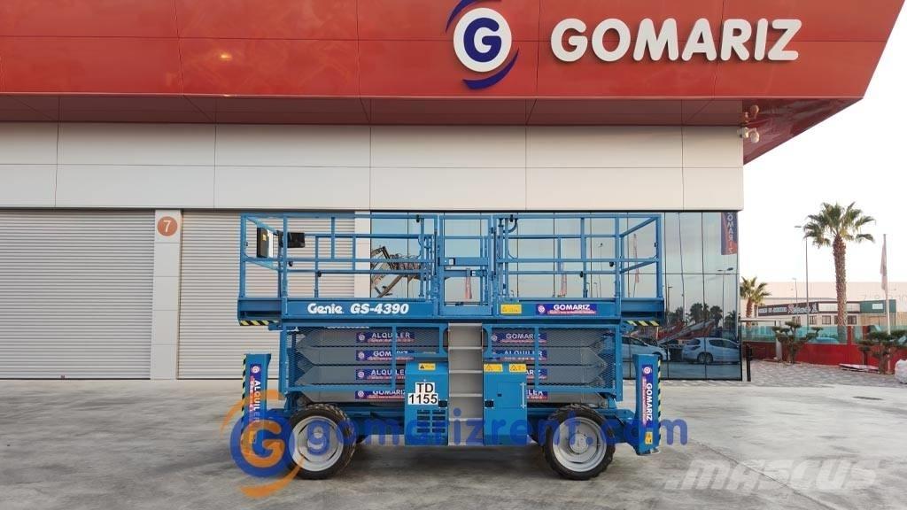 Genie GS 4390 Šķerveida pacēlāji