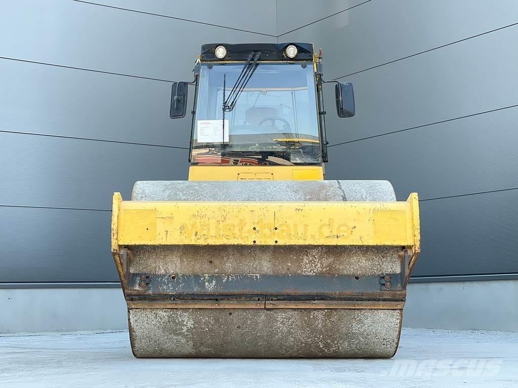 Bomag BW 213 DH-4 Vienvalča grunts veltņi