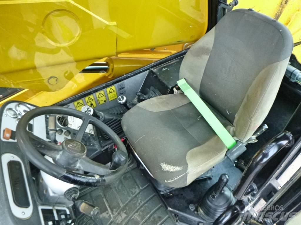 JCB 535-125 Teleskopiskie manipulatori