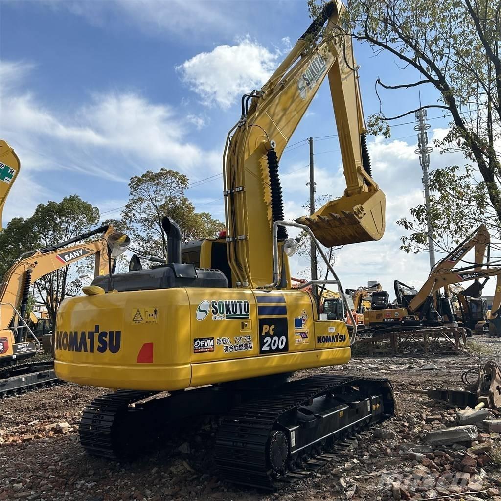 Komatsu PC200-8MO Kāpurķēžu ekskavatori