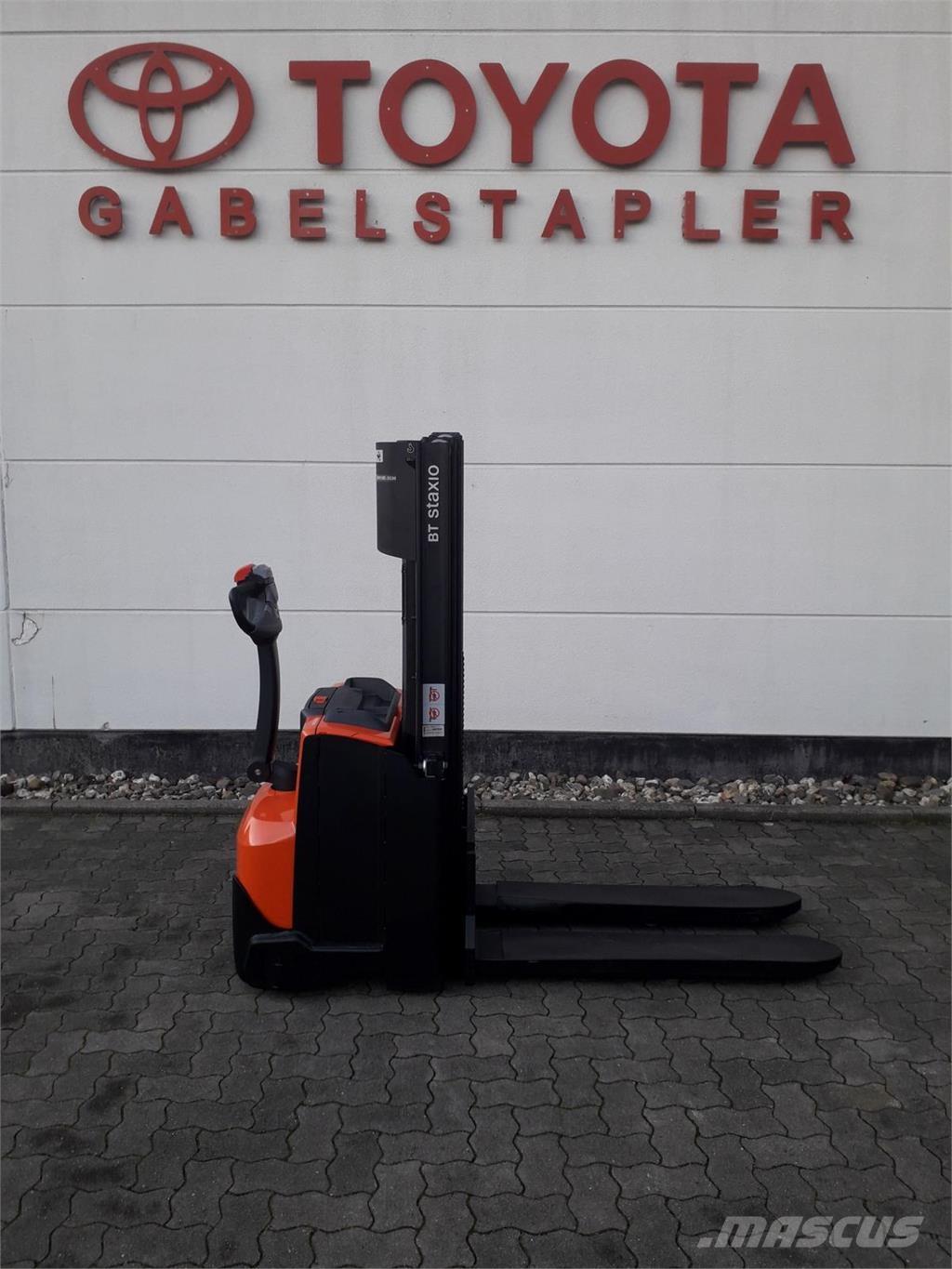 Toyota SWE120 Pašgājēji krautnētāji