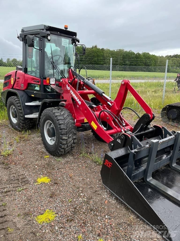 Yanmar V80-5 Iekrāvēji uz riteņiem
