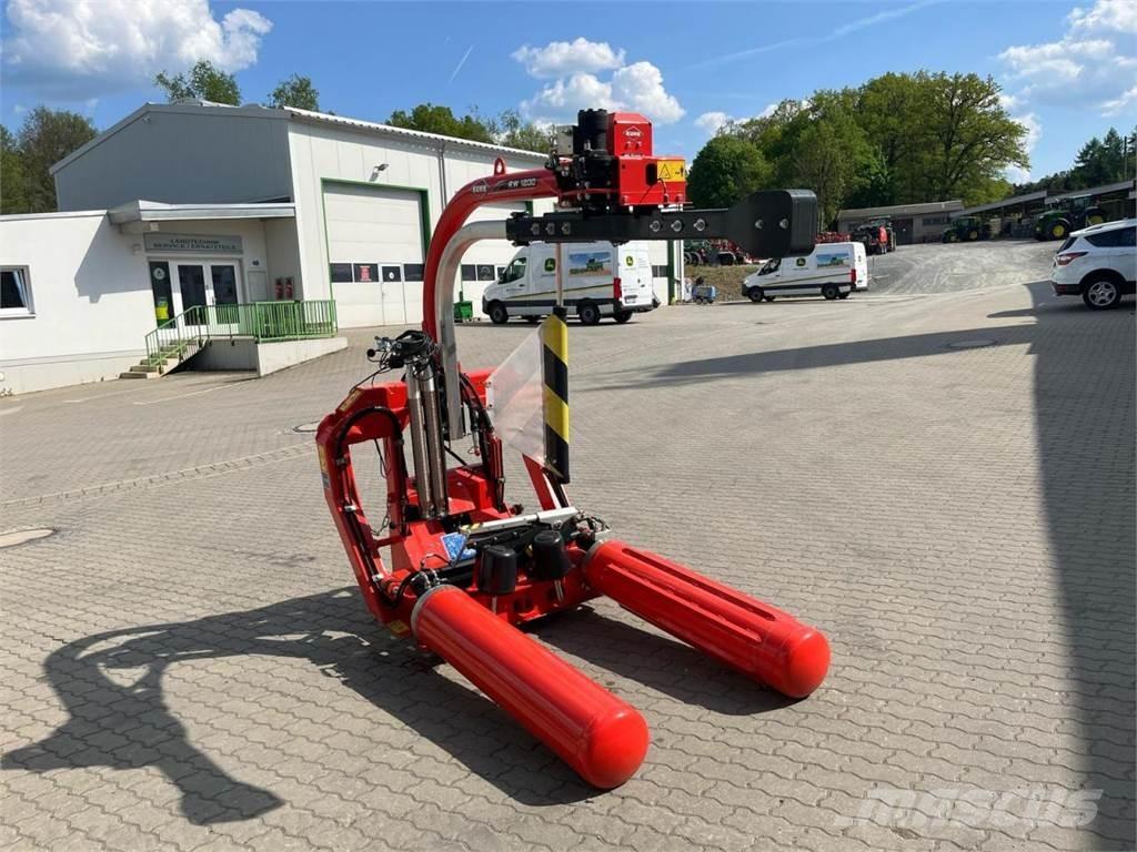 Kuhn RW 1200 C Rituļu ietinēji