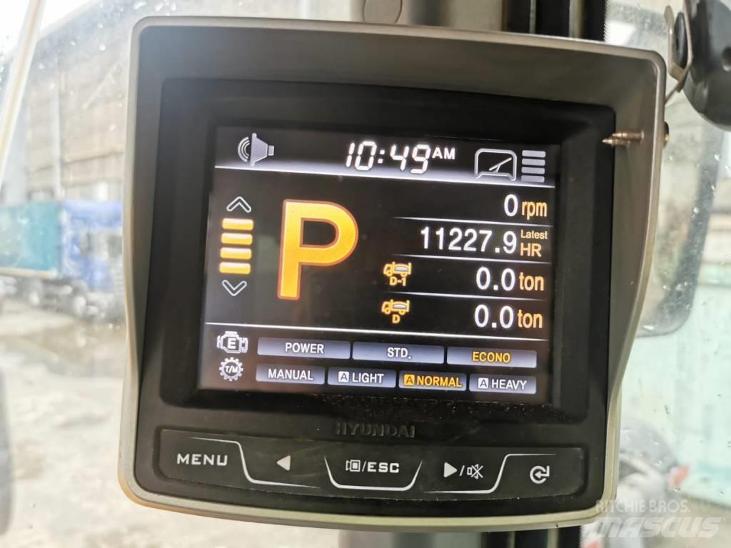 Hyundai HL 760-9 Iekrāvēji uz riteņiem