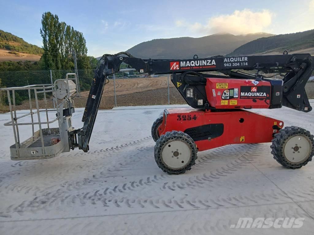 Manitou ManGo 12 Strēles pacēlāji