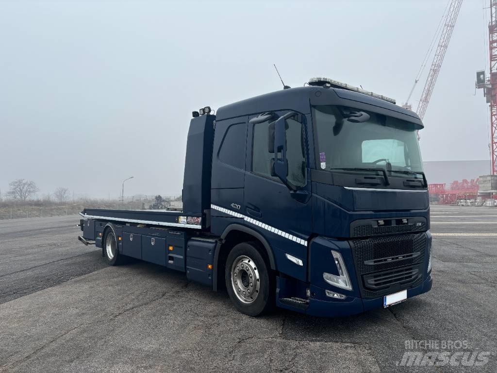 Volvo FM 420 Evakuators ar manipulatoru