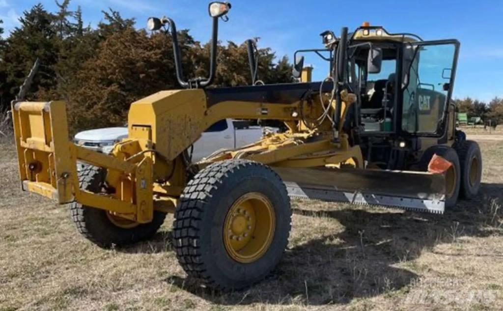 CAT 140M Greideri