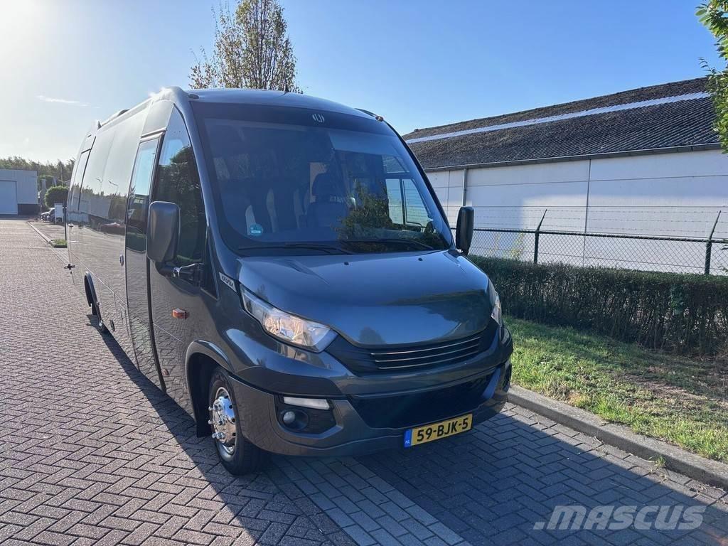Iveco UNVI Compa Tūrisma autobusi