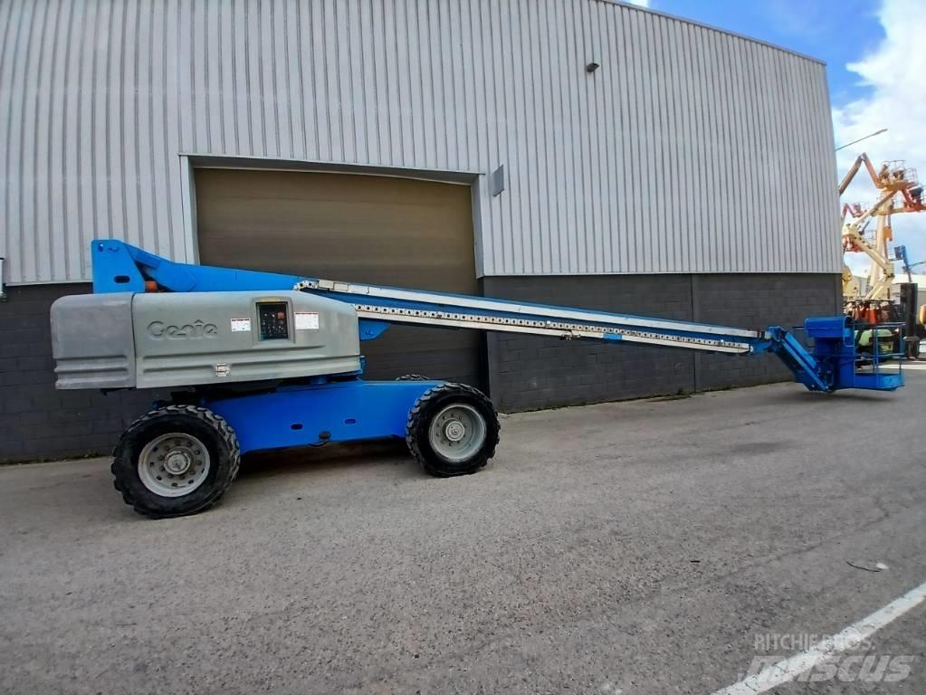JLG 860 SJ Teleskopiskie pacēlāji