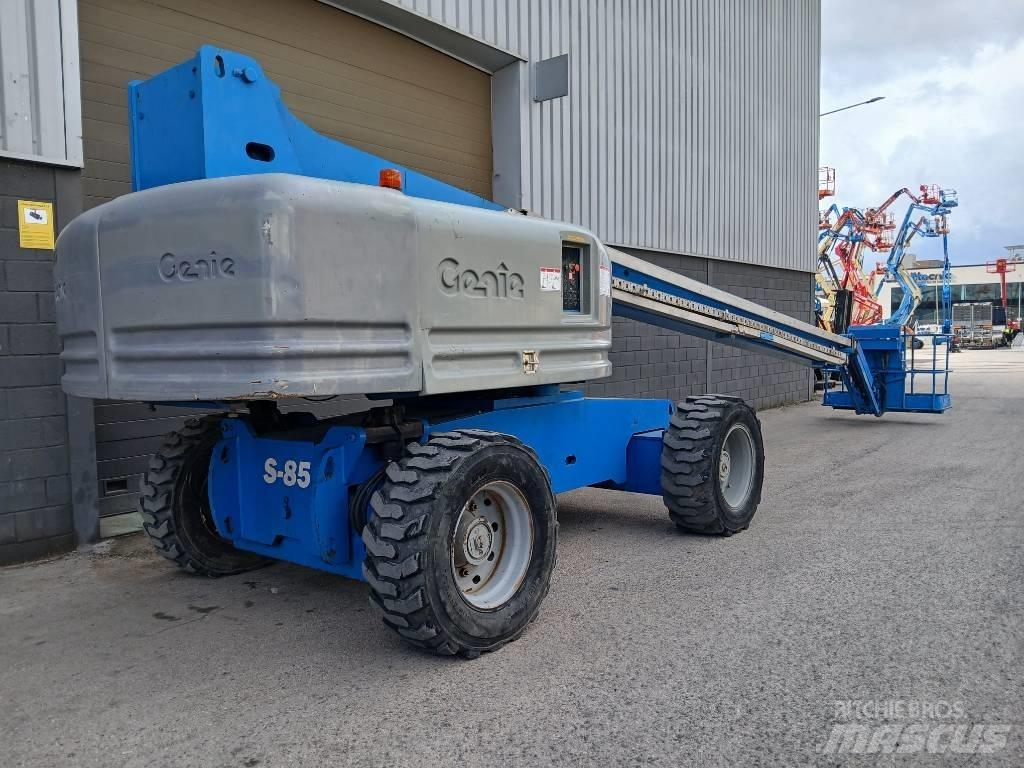 JLG 860 SJ Teleskopiskie pacēlāji
