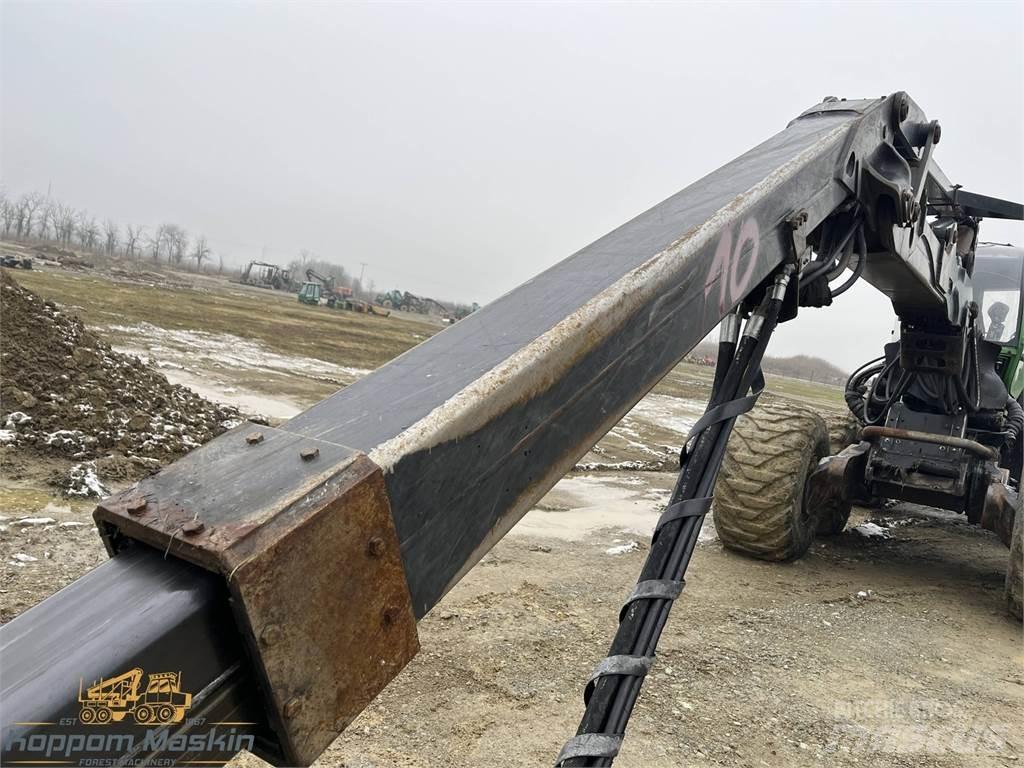 John Deere CH811 Mežizstrādes mašīnu krāni