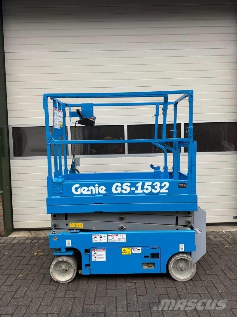 Genie GS 1532 Šķerveida pacēlāji
