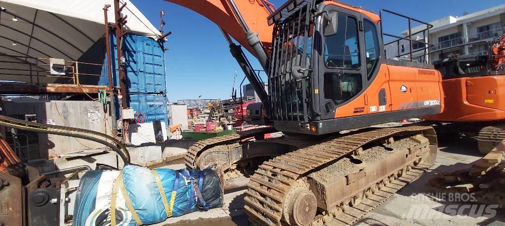 Doosan DX 300 LC Kāpurķēžu ekskavatori