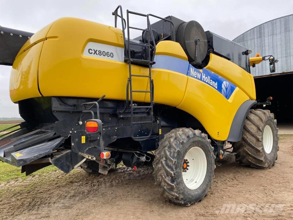 New Holland CX 8060 Ražas novākšanas kombaini