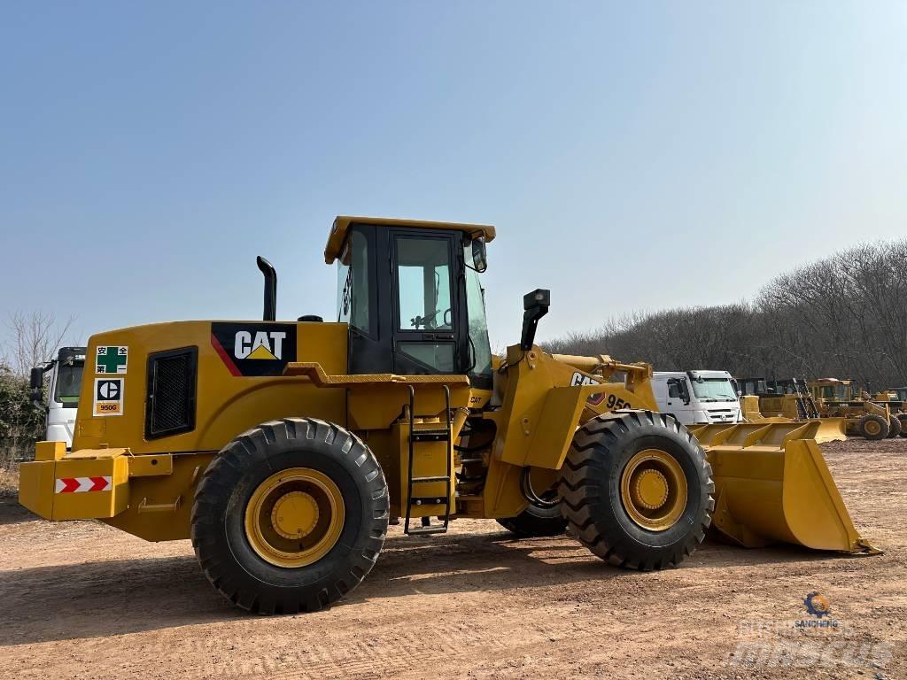 CAT 950 G Iekrāvēji uz riteņiem