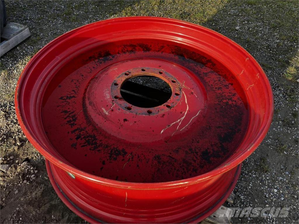 Fendt 18x46 Riepas, riteņi un diski