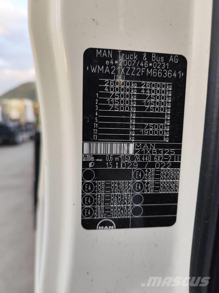 MAN TGX 26.440 Platformas/kravas mašīnas ar vinču