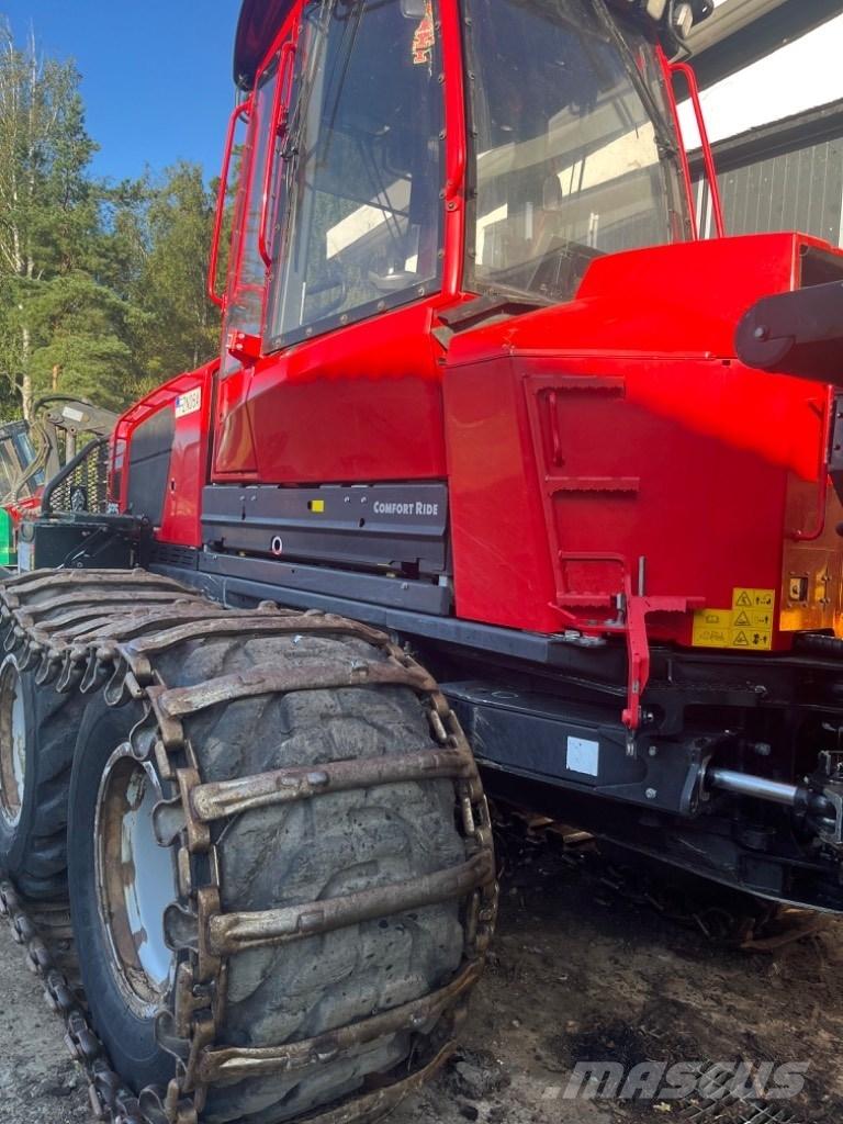 Komatsu 875 Forvarderi