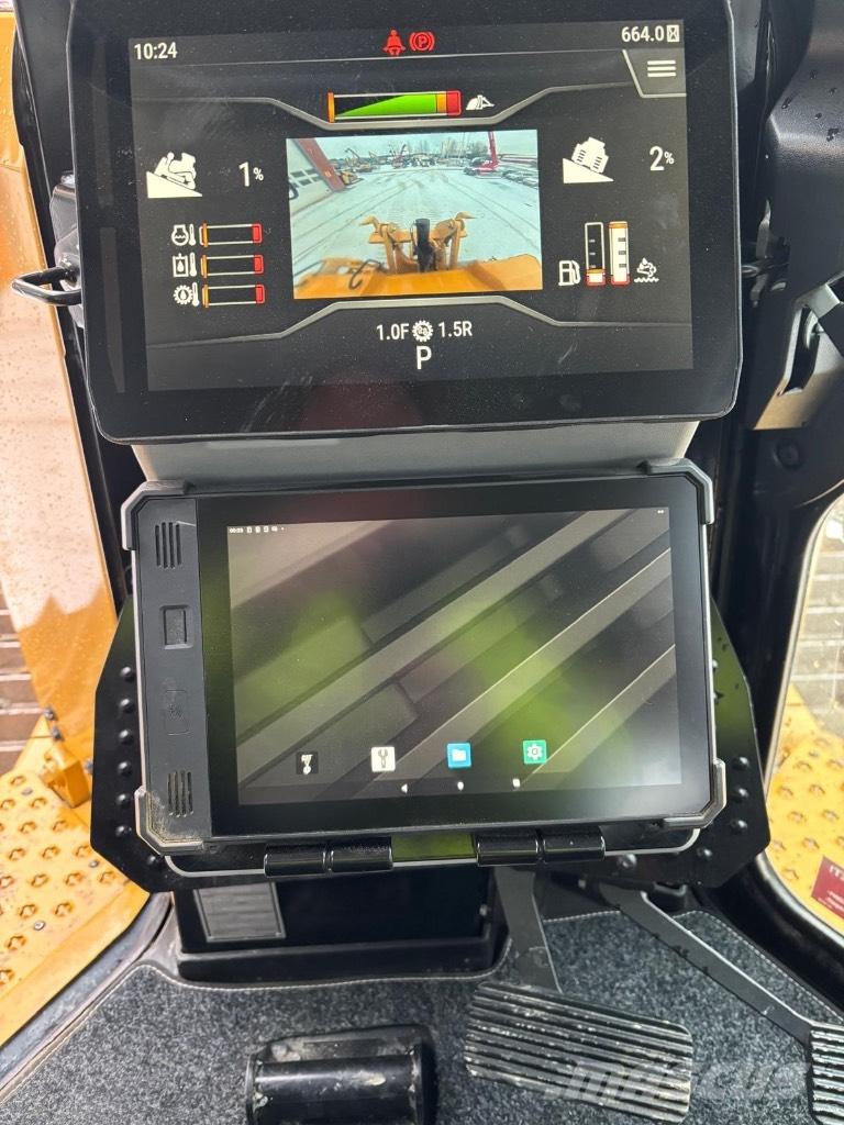 CAT D 6 XE LGP Kāpurķēžu buldozeri