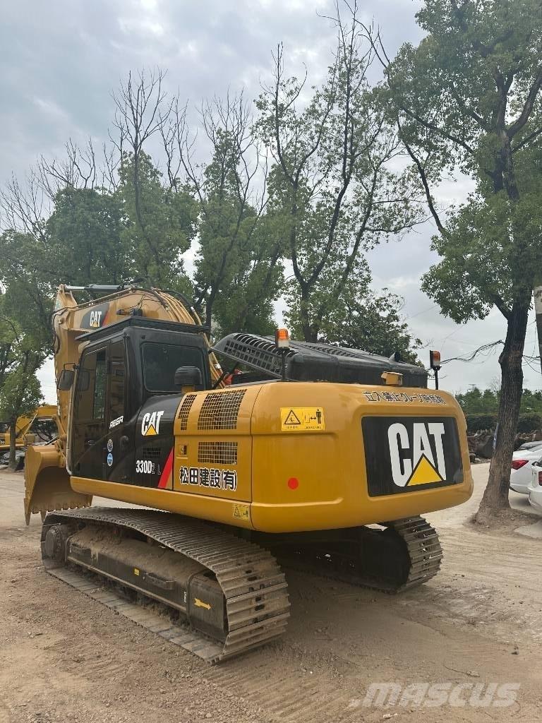 CAT CAT330D Vidēja lieluma ekskavatori 7 t - 12 t