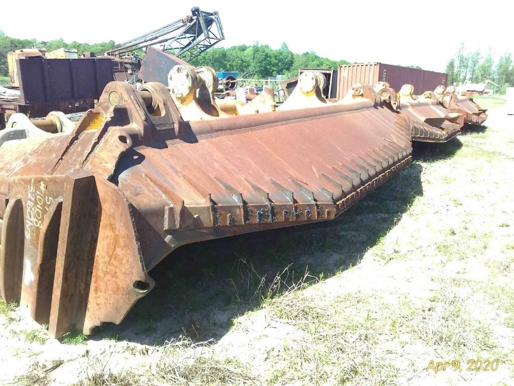 Komatsu D 575 A-3 Kāpurķēžu buldozeri
