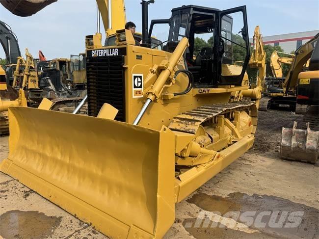 CAT D 7 G Kāpurķēžu buldozeri