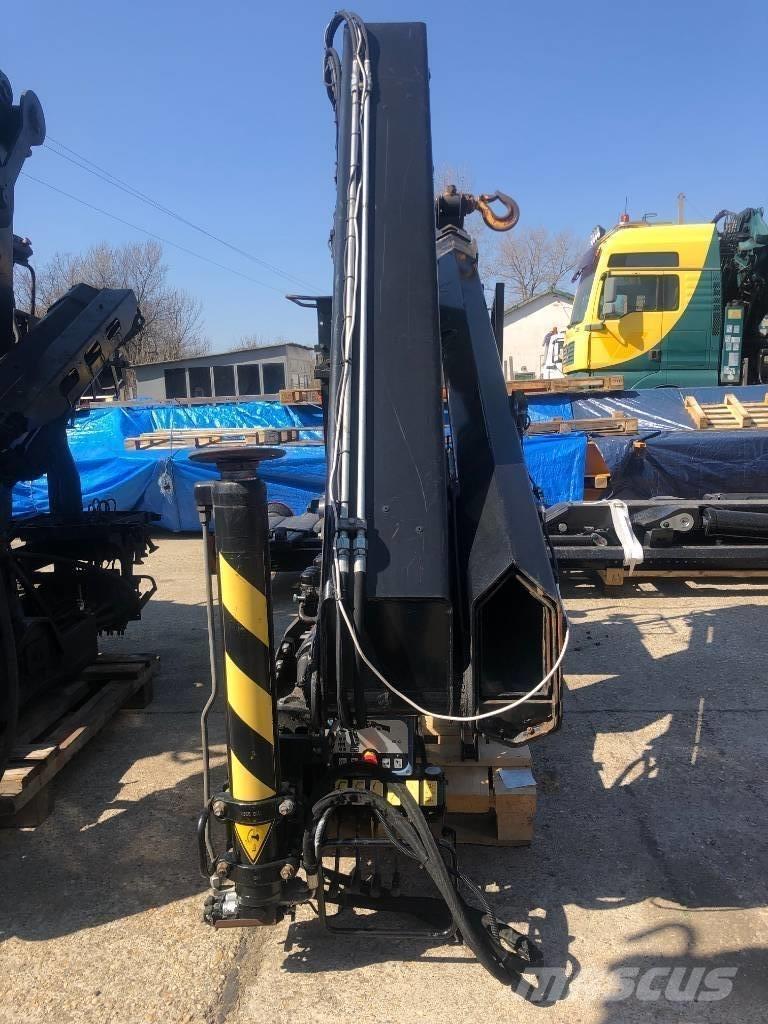 HIAB 111 B-2 Duo Iekrāvēju krāni