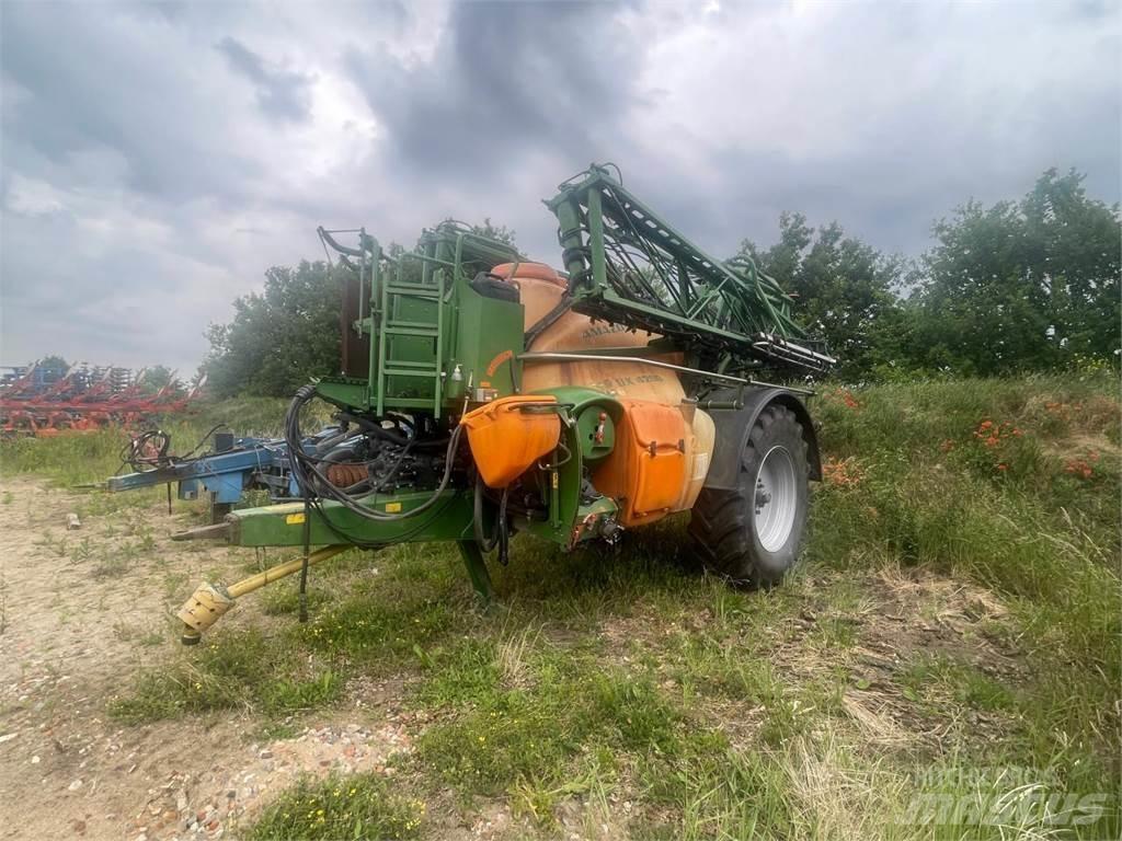 Amazone UX 4200 Piekabināmie smidzinātāji(miglotāji)