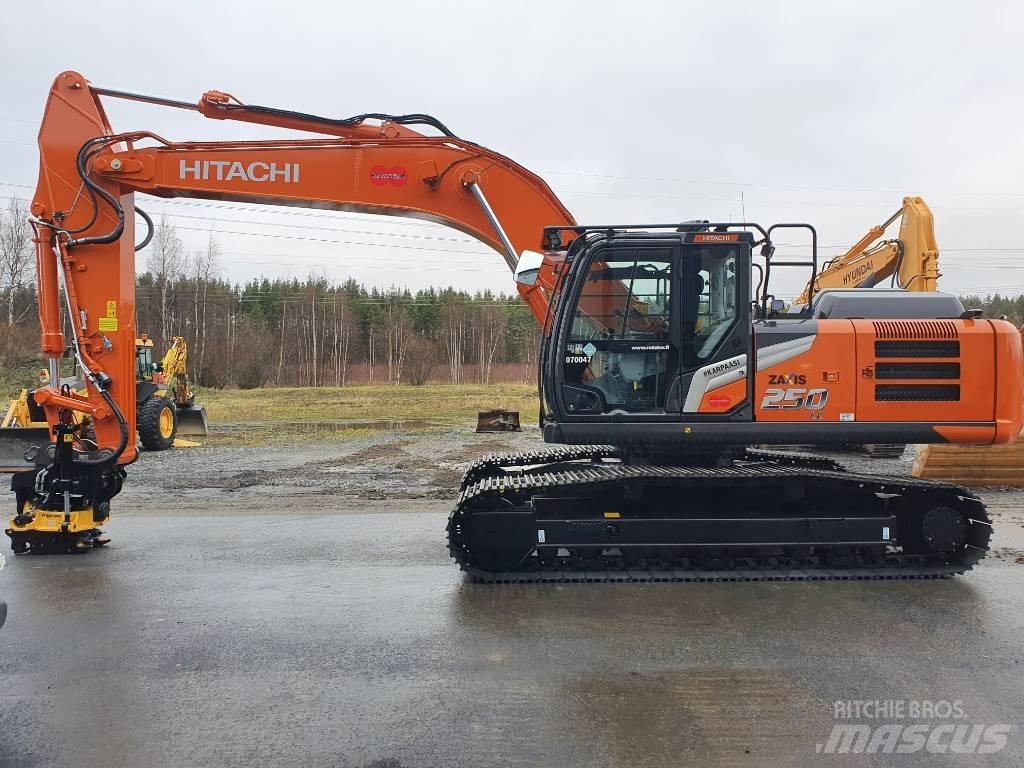 Hitachi ZX250LC-7 Kāpurķēžu ekskavatori
