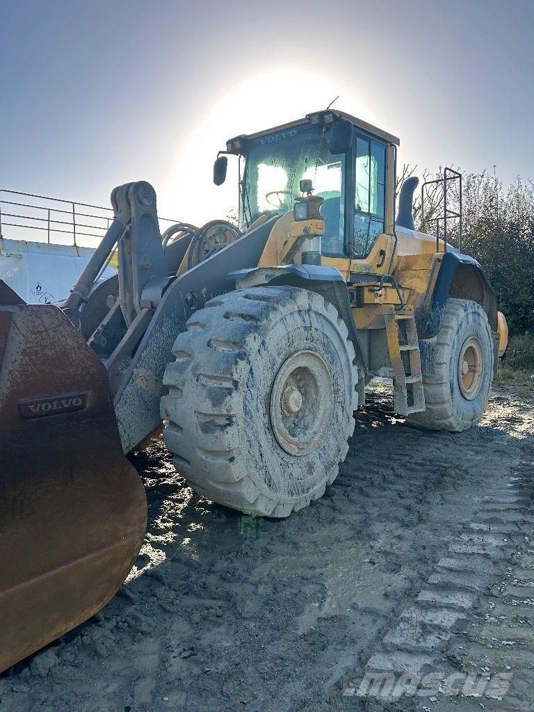 Volvo L180 Iekrāvēji uz riteņiem