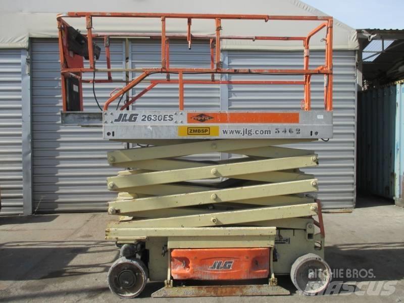 JLG 2630 ES Šķerveida pacēlāji