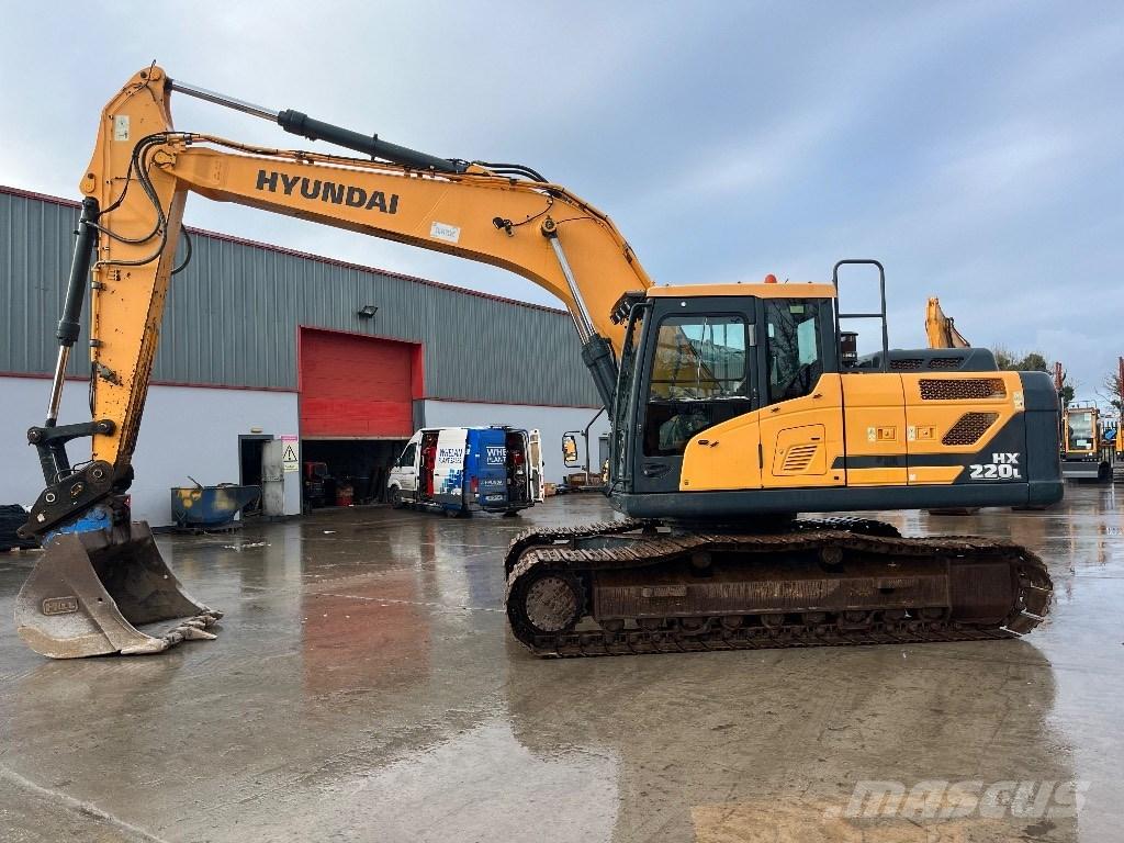 Hyundai HX 220 L Kāpurķēžu ekskavatori