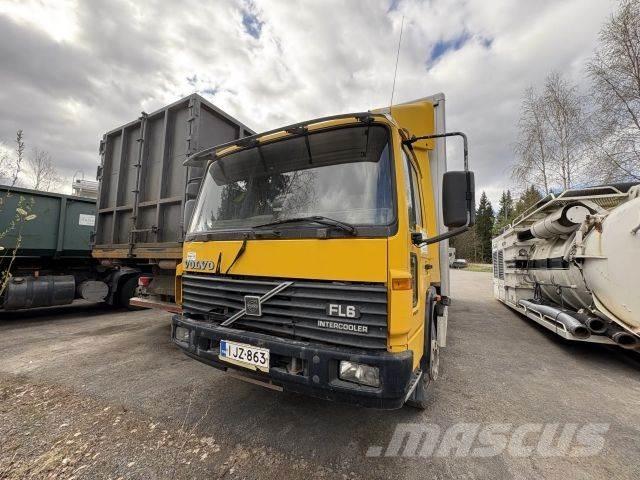 Volvo FL612 Furgons