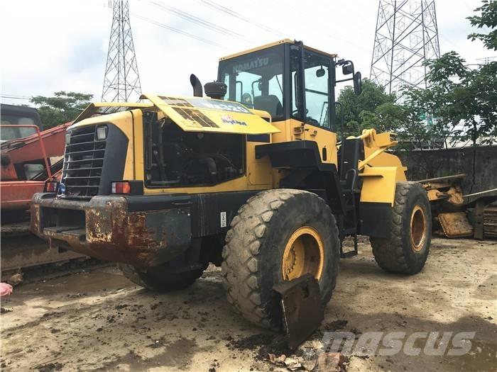 Komatsu WA 320-5 Iekrāvēji uz riteņiem