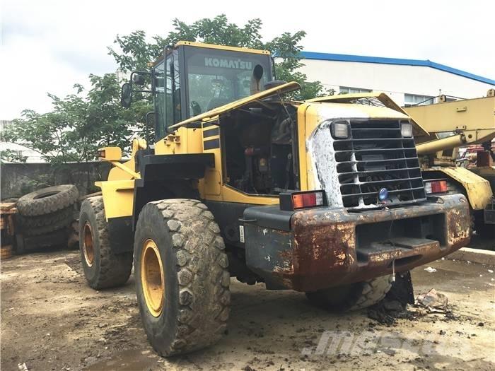 Komatsu WA 320-5 Iekrāvēji uz riteņiem