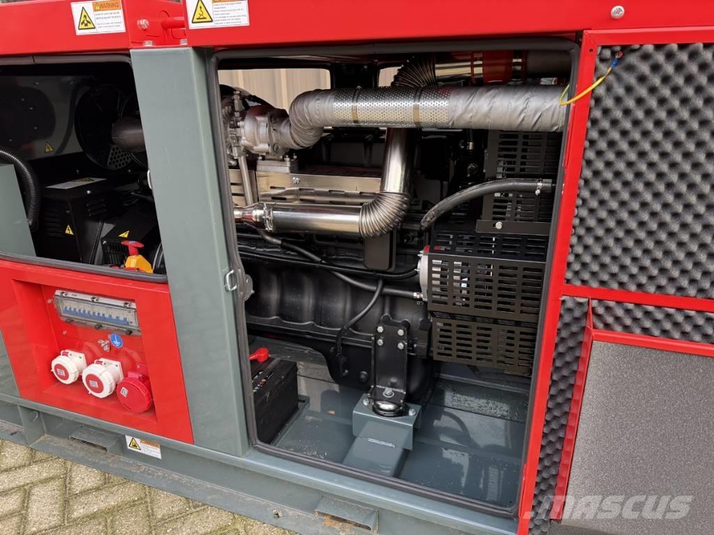 Bauer 110 KVA Dīzeļģeneratori