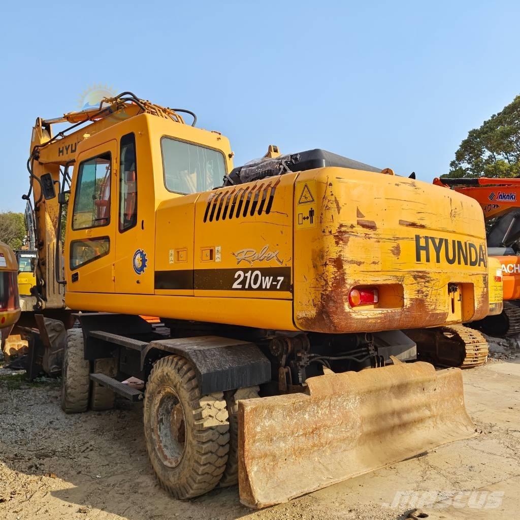Hyundai Robex 210W-7 Ekskavatori uz riteņiem