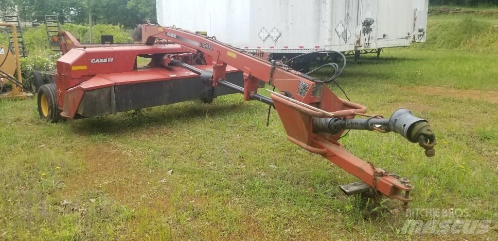 Case IH DC 132 Pļaujmašīnas ar kondicionieri